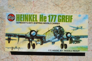 A05009-5  Heinkel He-177 Greif